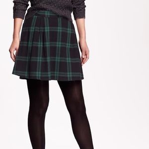 Green and blue plaid skirt